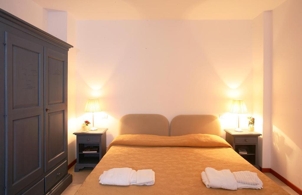 Residence Borgo San Sebastiano Bergeggi Δωμάτιο φωτογραφία