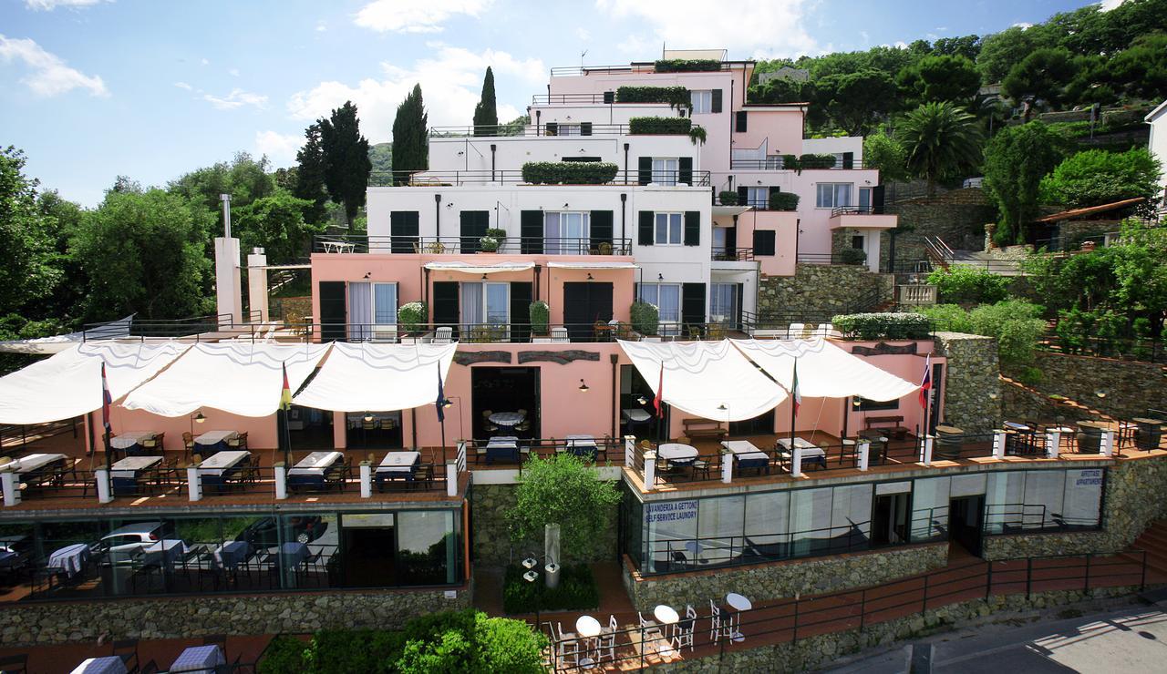 Residence Borgo San Sebastiano Bergeggi Εξωτερικό φωτογραφία