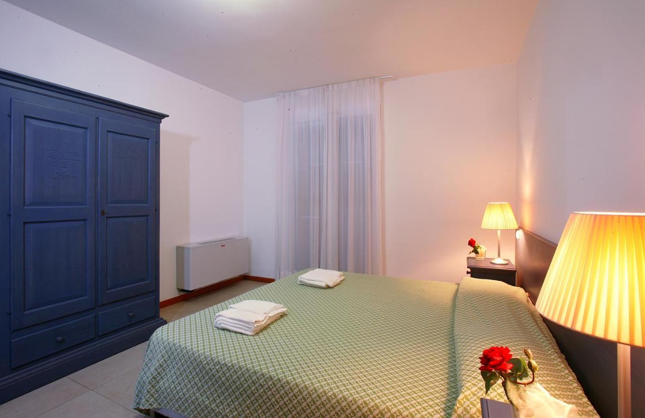 Residence Borgo San Sebastiano Bergeggi Δωμάτιο φωτογραφία