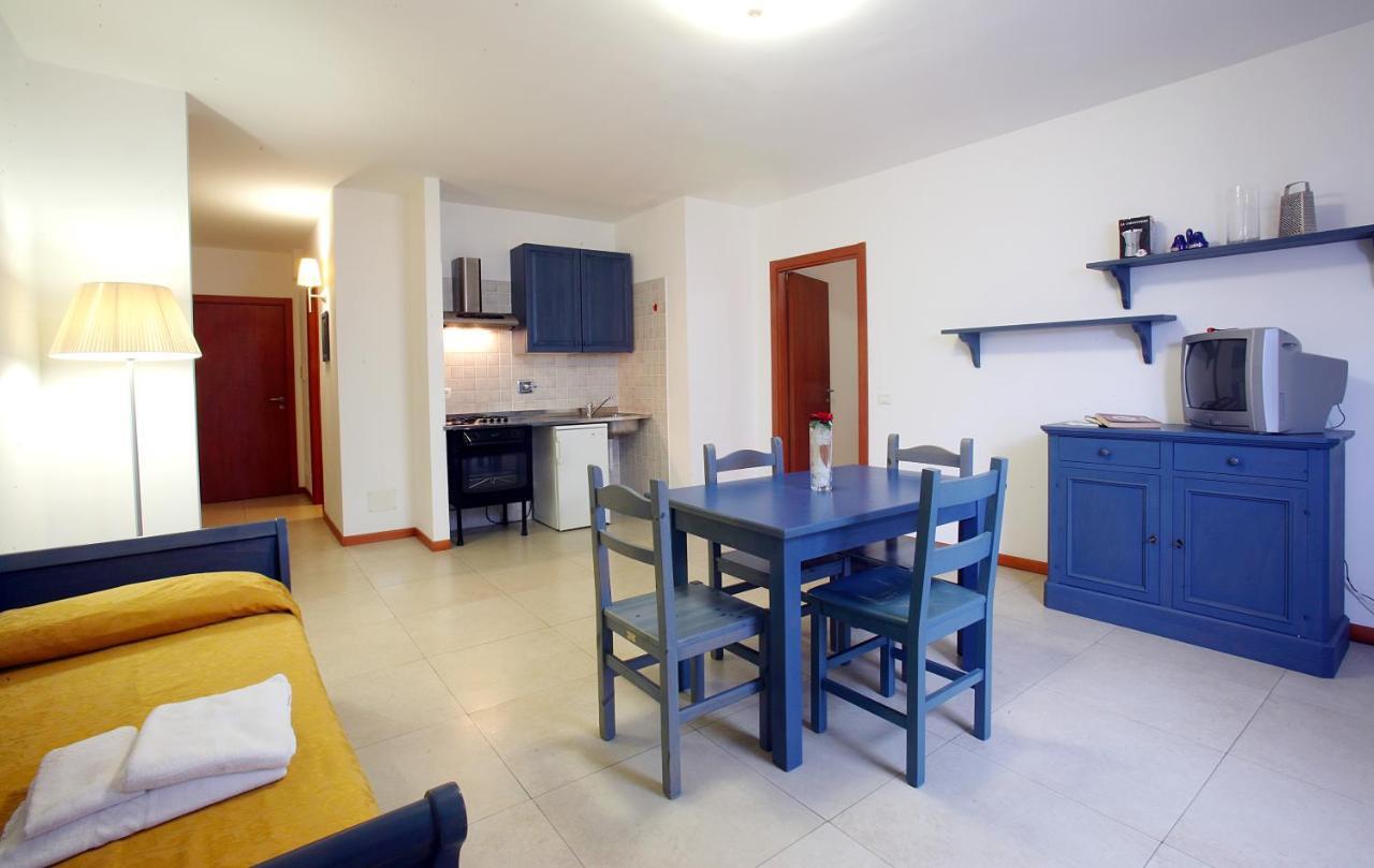 Residence Borgo San Sebastiano Bergeggi Δωμάτιο φωτογραφία